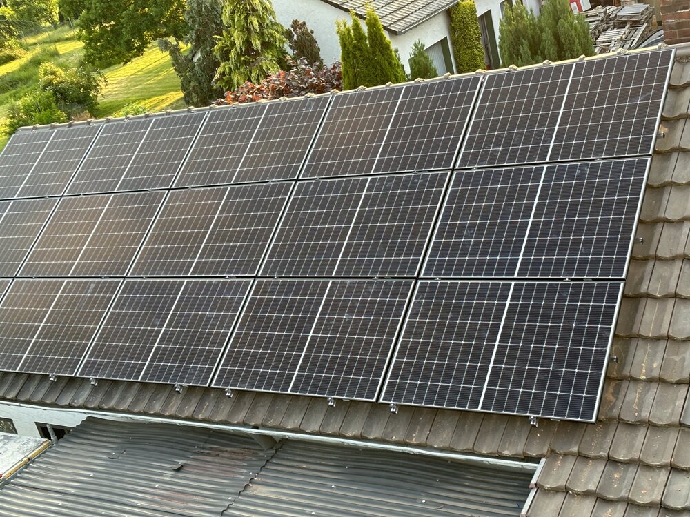 Dach-PV-Anlage