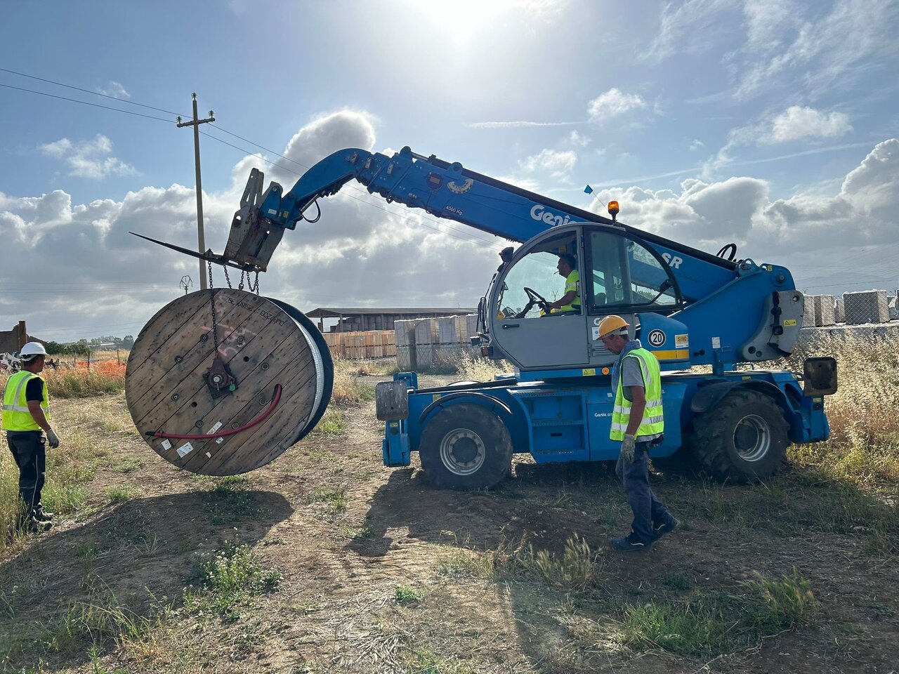 Kabellogistik auf der Baustelle Tarquinia