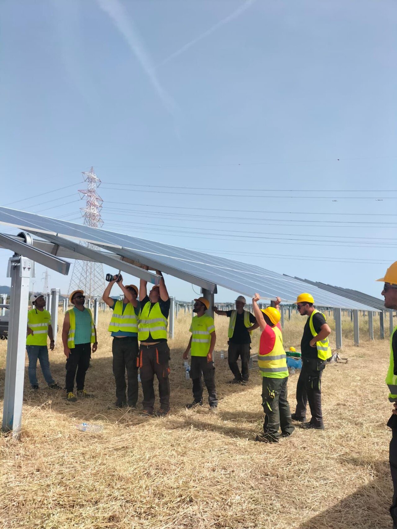 Modulmontage Solarpark Tarquinia